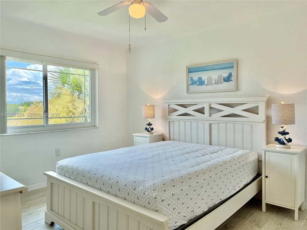 221 SW Palm Dr #306 Saint Lucie West, FL 34986