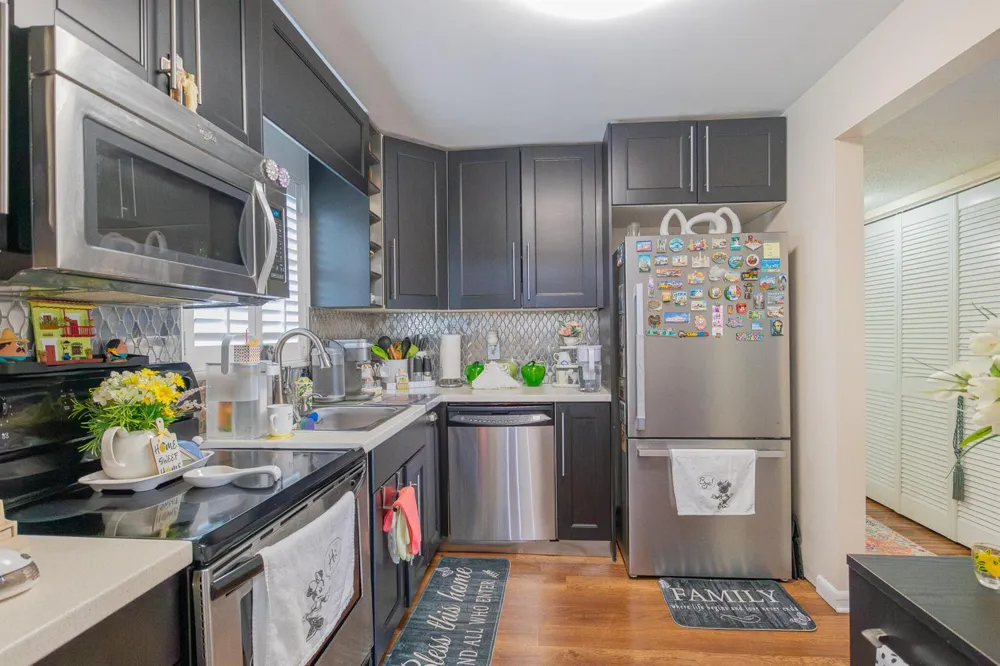 715 Lori Drive #303 Palm Springs, FL 33461
