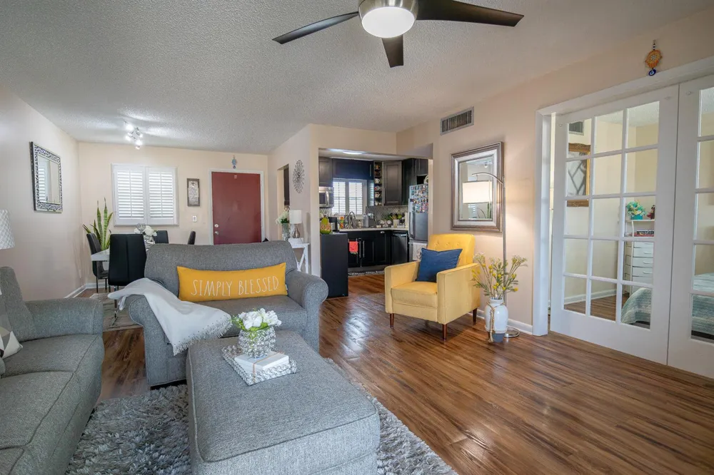 715 Lori Drive #303 Palm Springs, FL 33461