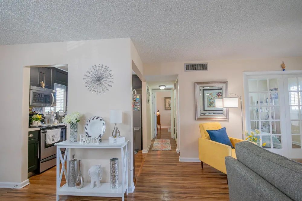 715 Lori Drive #303 Palm Springs, FL 33461