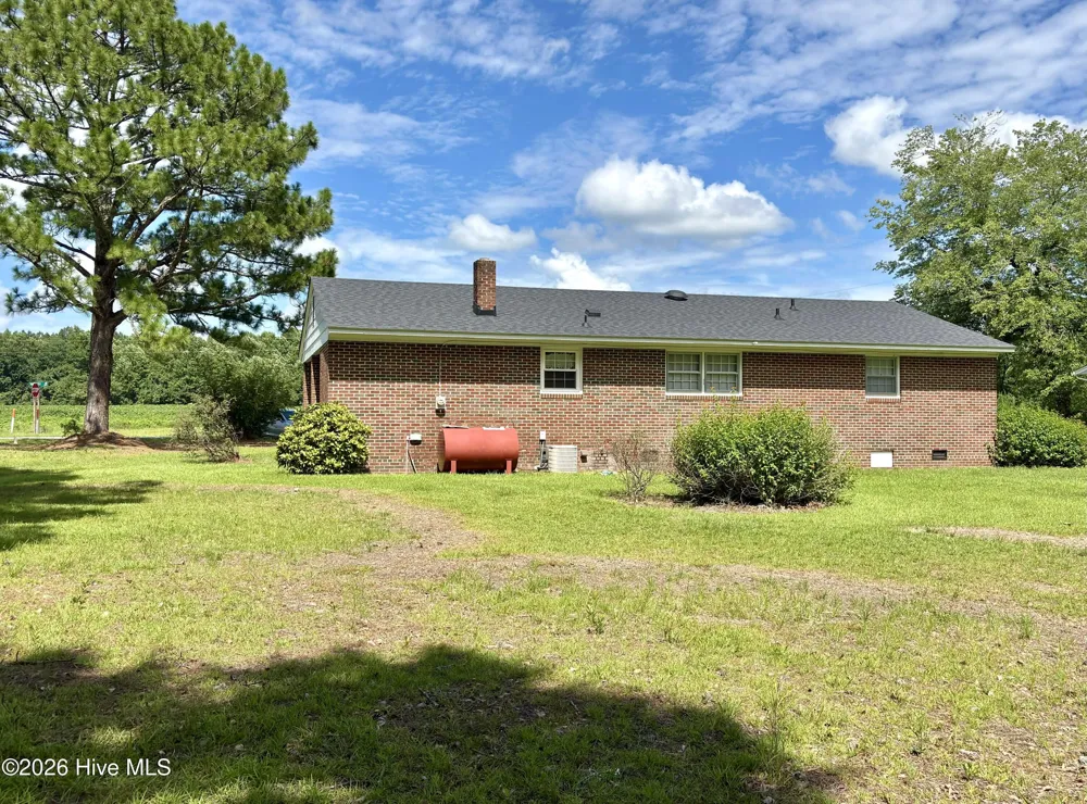 111 Varsity Road Murfreesboro, NC 27855