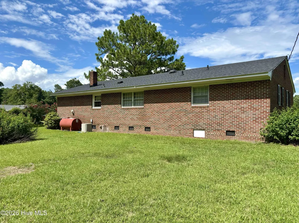 111 Varsity Road Murfreesboro, NC 27855