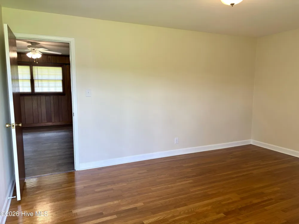 111 Varsity Road Murfreesboro, NC 27855