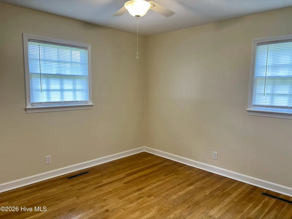 111 Varsity Road Murfreesboro, NC 27855