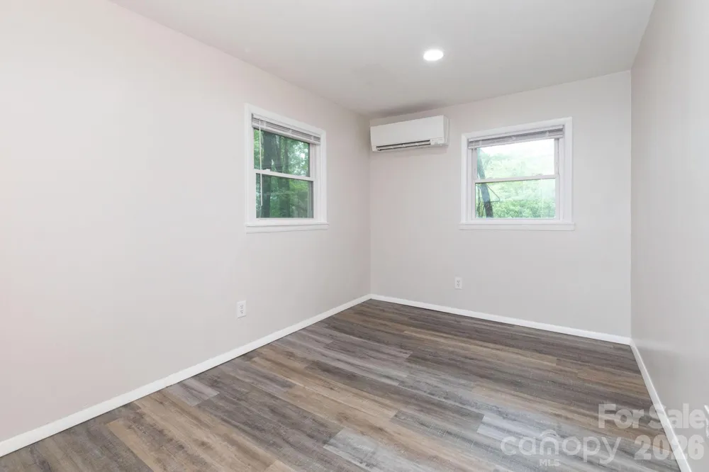 210 Sunset Farm Road Whittier, NC 28789