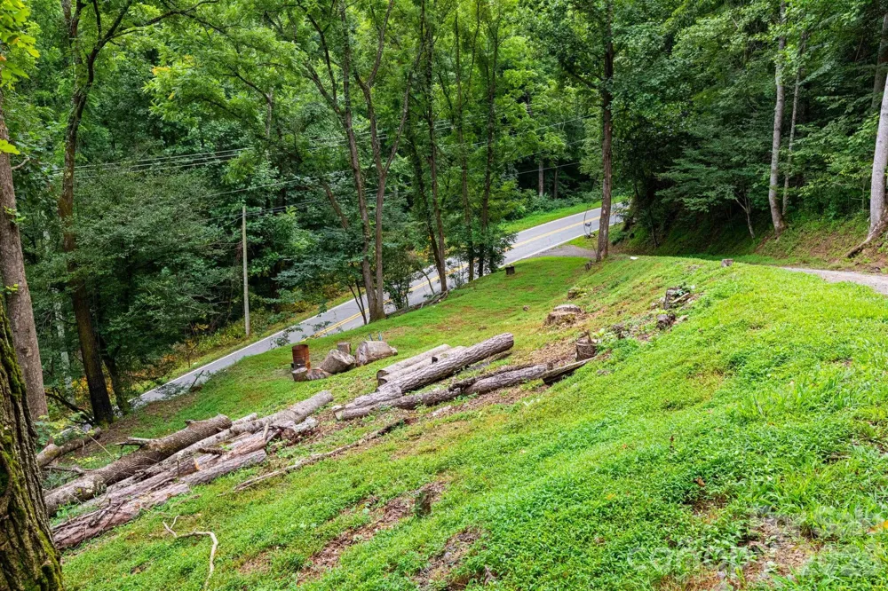 210 Sunset Farm Road Whittier, NC 28789