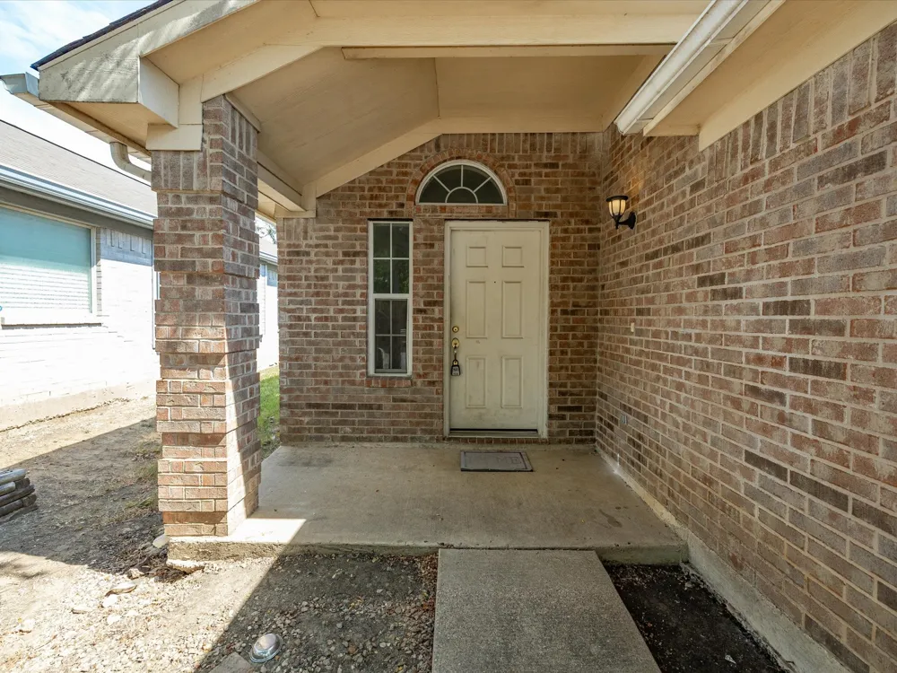 1011 Cruise Street Denton, TX 76207