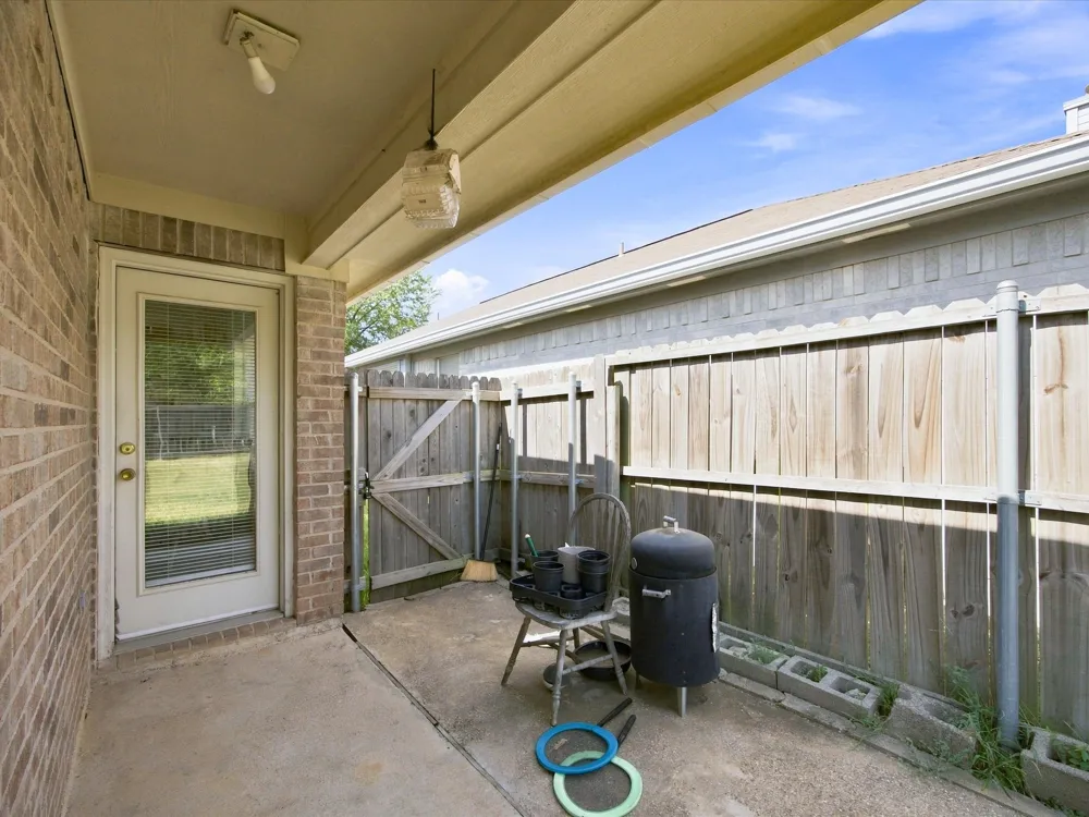 1011 Cruise Street Denton, TX 76207