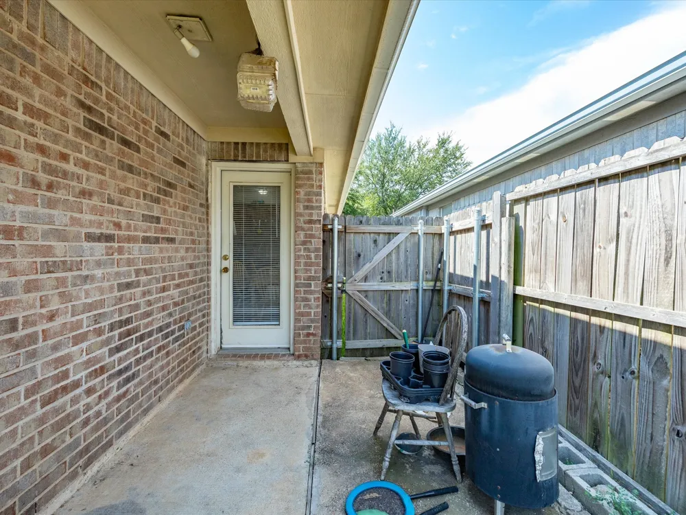 1011 Cruise Street Denton, TX 76207
