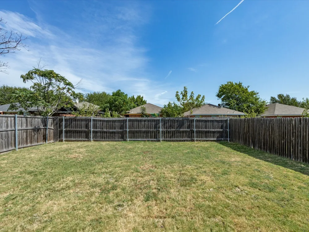 1011 Cruise Street Denton, TX 76207