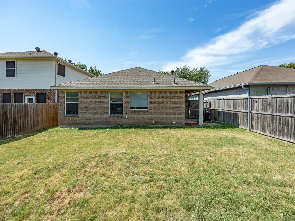 1011 Cruise Street Denton, TX 76207