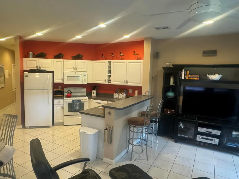 8235 MULLIGAN CIRCLE #3512 Port St. Lucie, FL 34986