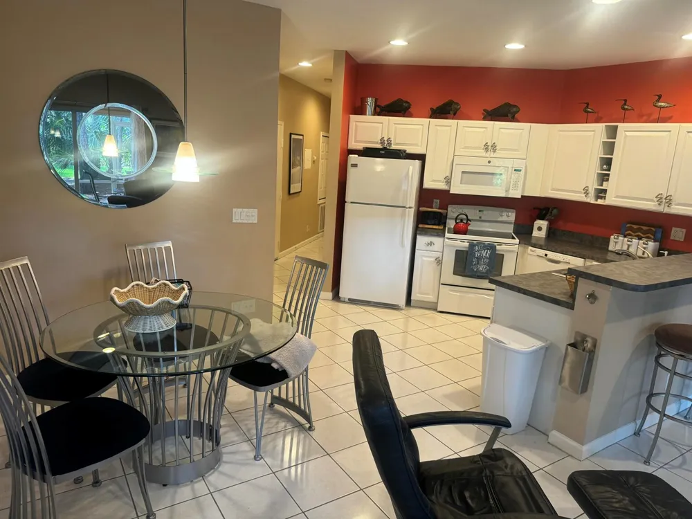 8235 MULLIGAN CIRCLE #3512 Port St. Lucie, FL 34986