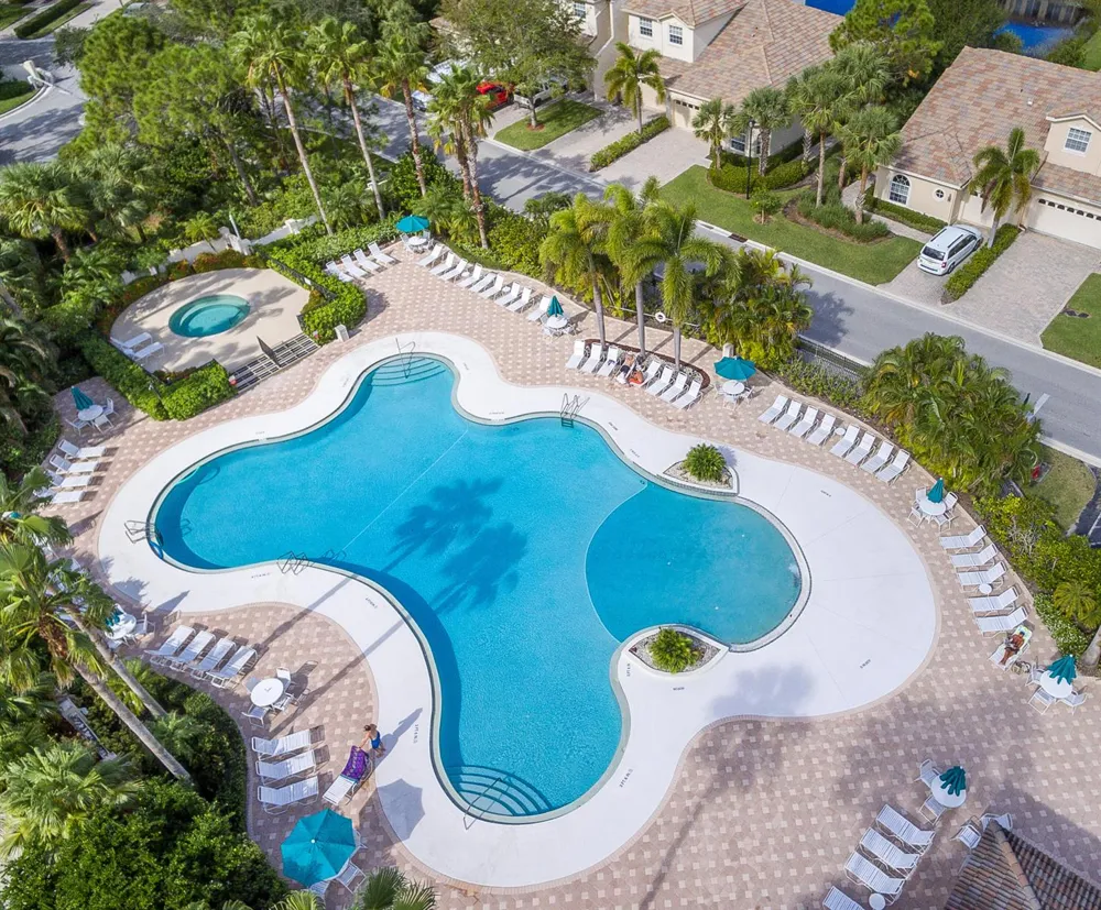 8235 MULLIGAN CIRCLE #3512 Port St. Lucie, FL 34986