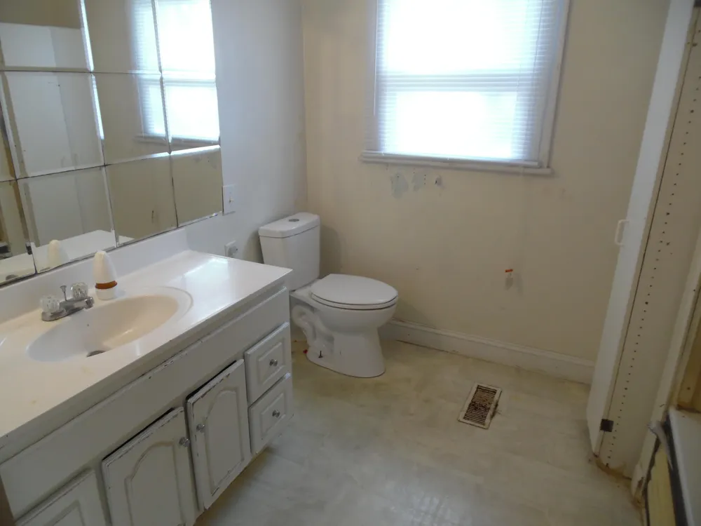 305 W High Street Jackson City, MI 49203