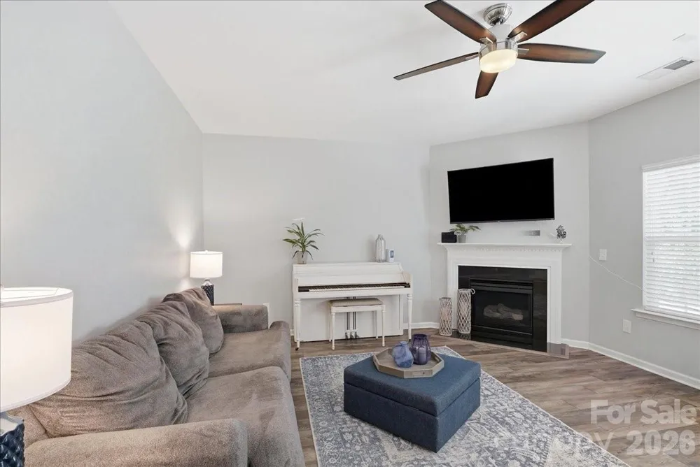 3829 Franklin Meadows Drive Matthews, NC 28105