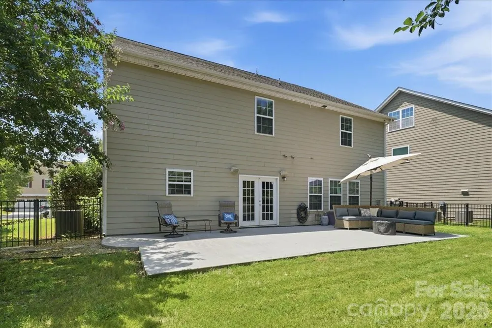 3829 Franklin Meadows Drive Matthews, NC 28105