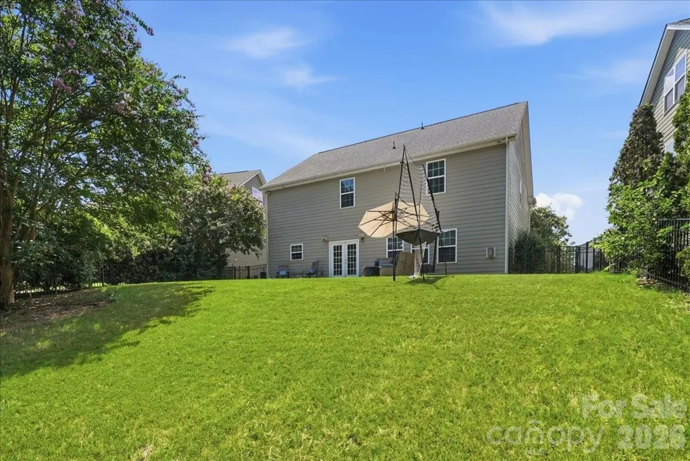 3829 Franklin Meadows Drive Matthews, NC 28105