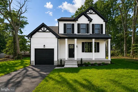 409 CRESCENT BOULEVARD