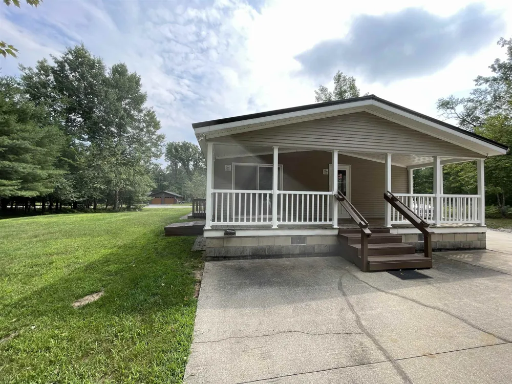6256 Blackberry Drive Moffatt Township, MI 48610