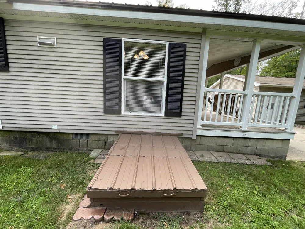 6256 Blackberry Drive Moffatt Township, MI 48610