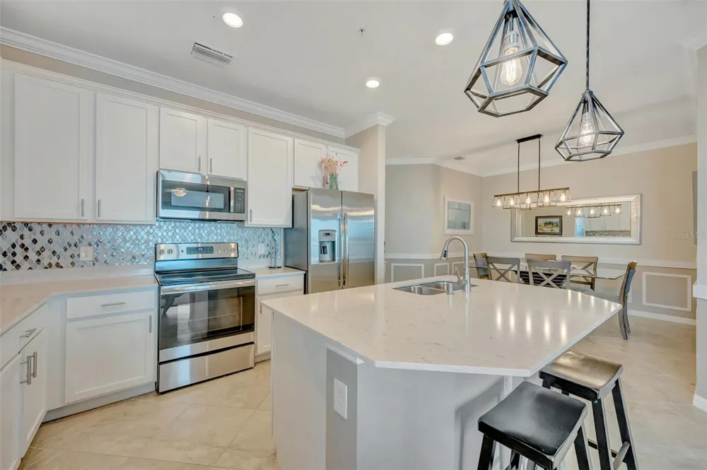 920 TIDEWATER SHORES LOOP #308 Bradenton, FL 34208