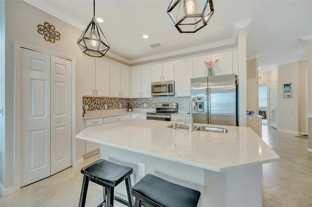 920 TIDEWATER SHORES LOOP #308 Bradenton, FL 34208