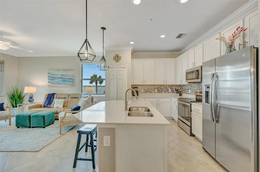 920 TIDEWATER SHORES LOOP #308 Bradenton, FL 34208