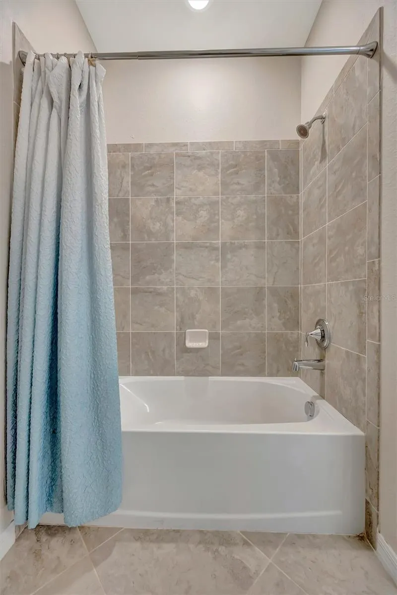 920 TIDEWATER SHORES LOOP #308 Bradenton, FL 34208