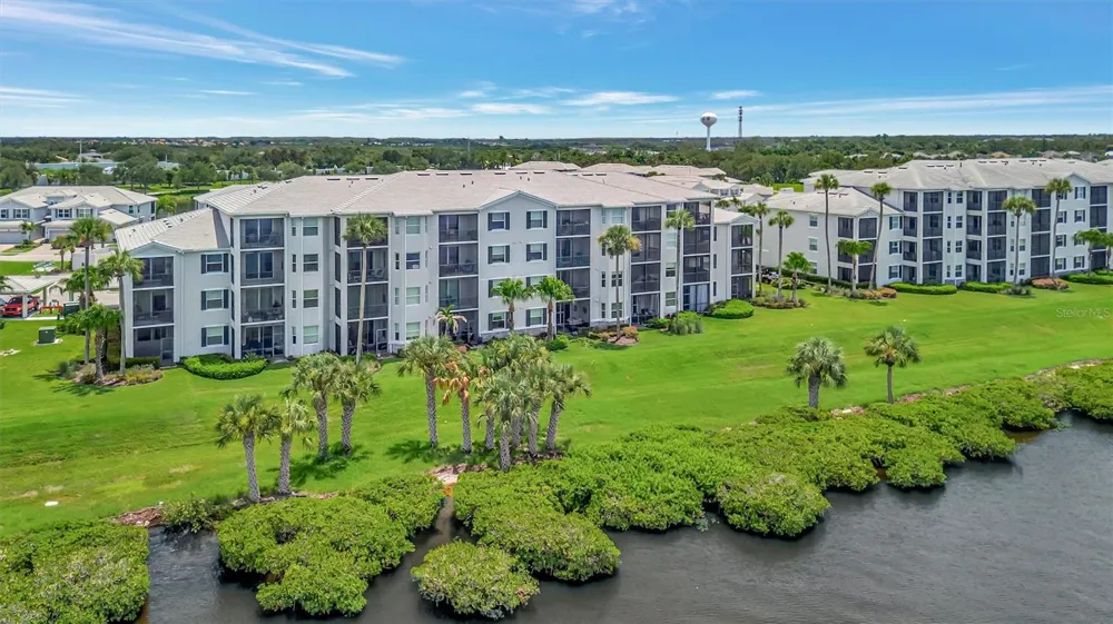 920 TIDEWATER SHORES LOOP #308 Bradenton, FL 34208