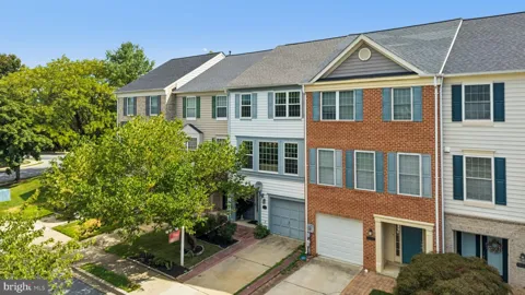 122 LONG ACRE COURT