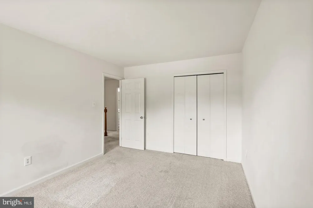 8902 HUXLEY COURT Springfield, VA 22153