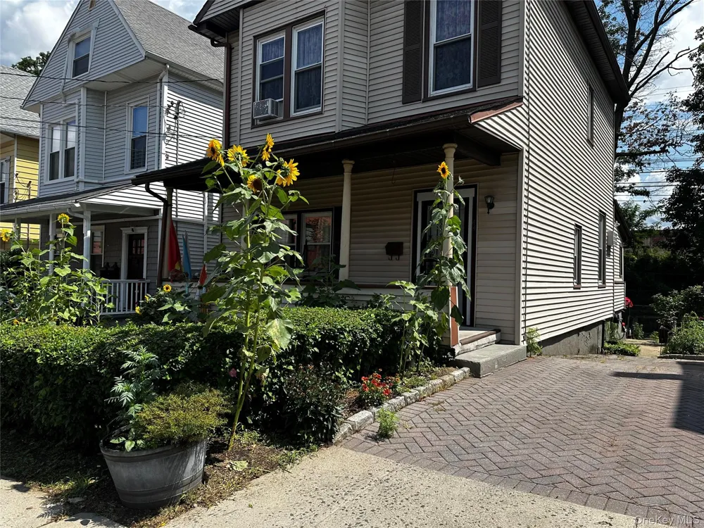44 Claremont Place Mount Vernon, NY 10553