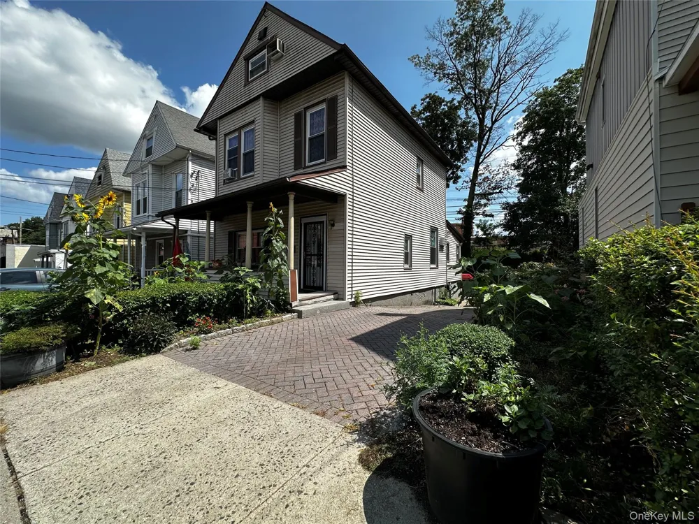 44 Claremont Place Mount Vernon, NY 10553