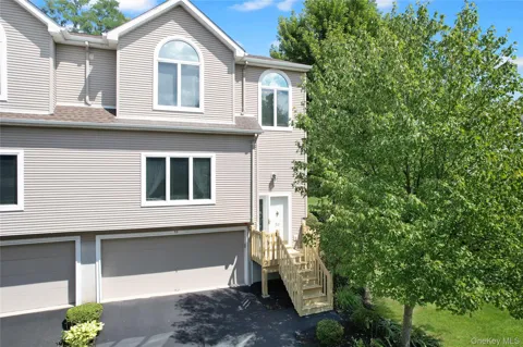 53 Leif Boulevard