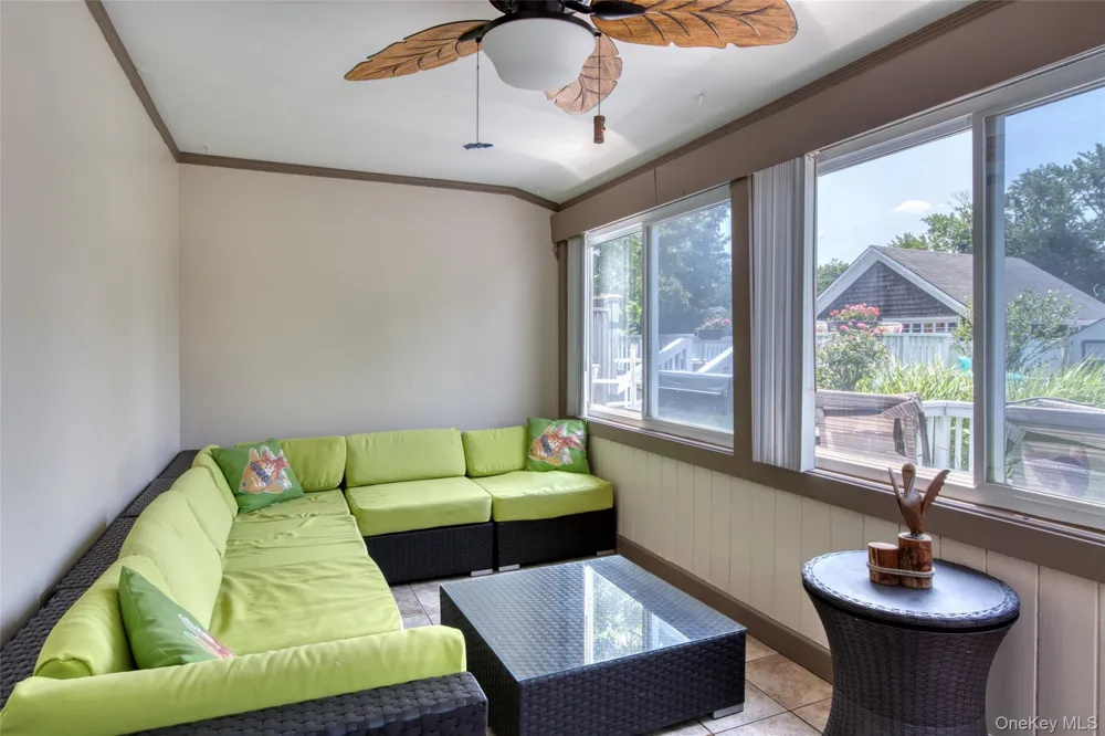 1227 Roanoke Avenue Riverhead, NY 11901