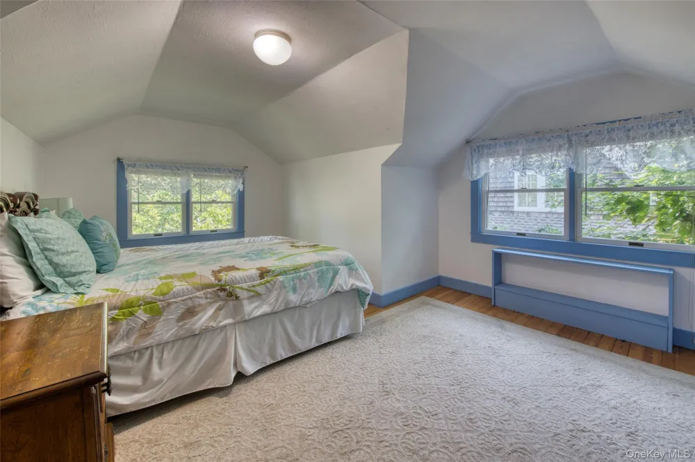 1227 Roanoke Avenue Riverhead, NY 11901