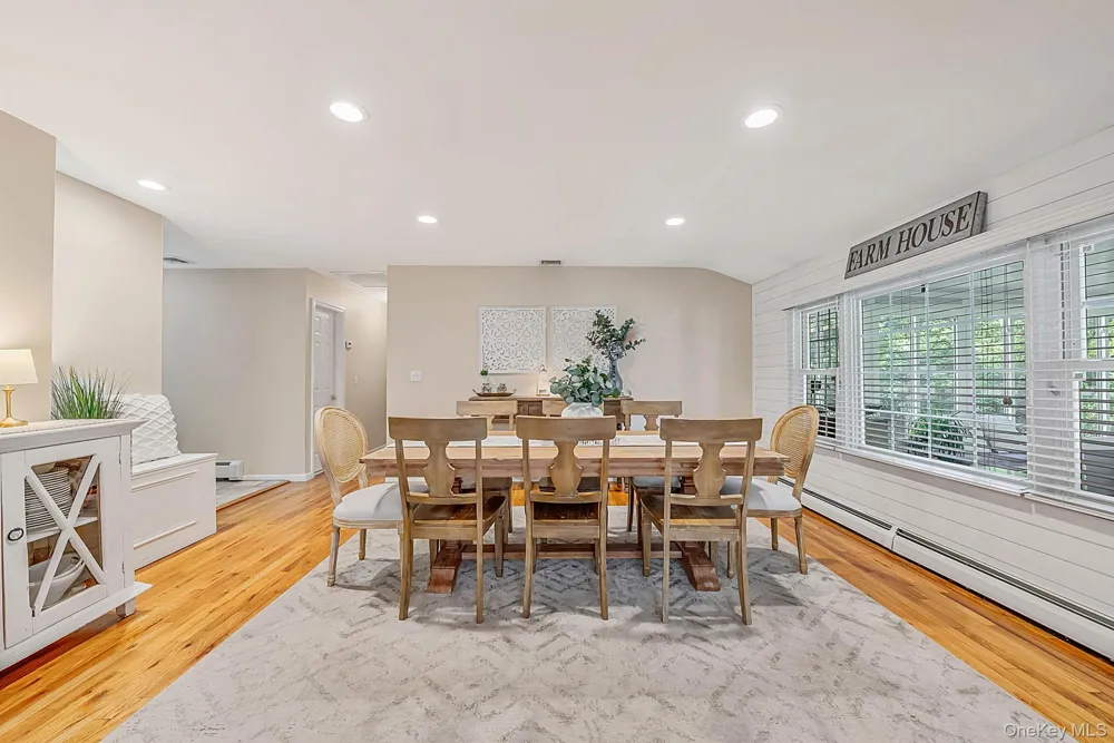 15 Locksley Lane Nesconset, NY 11767