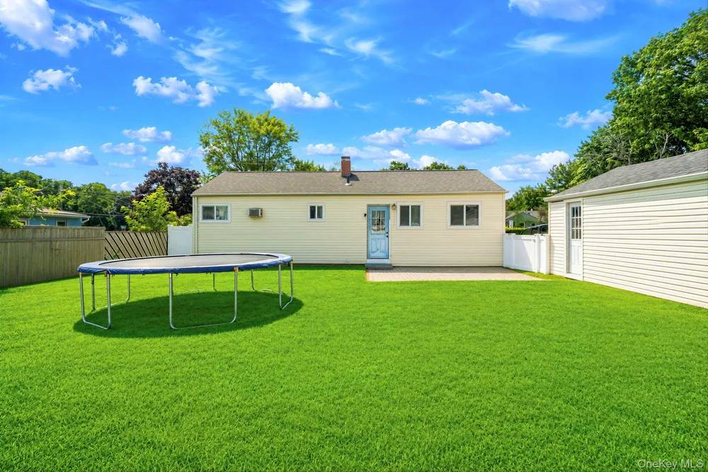 2803 Eagle Avenue Medford, NY 11763