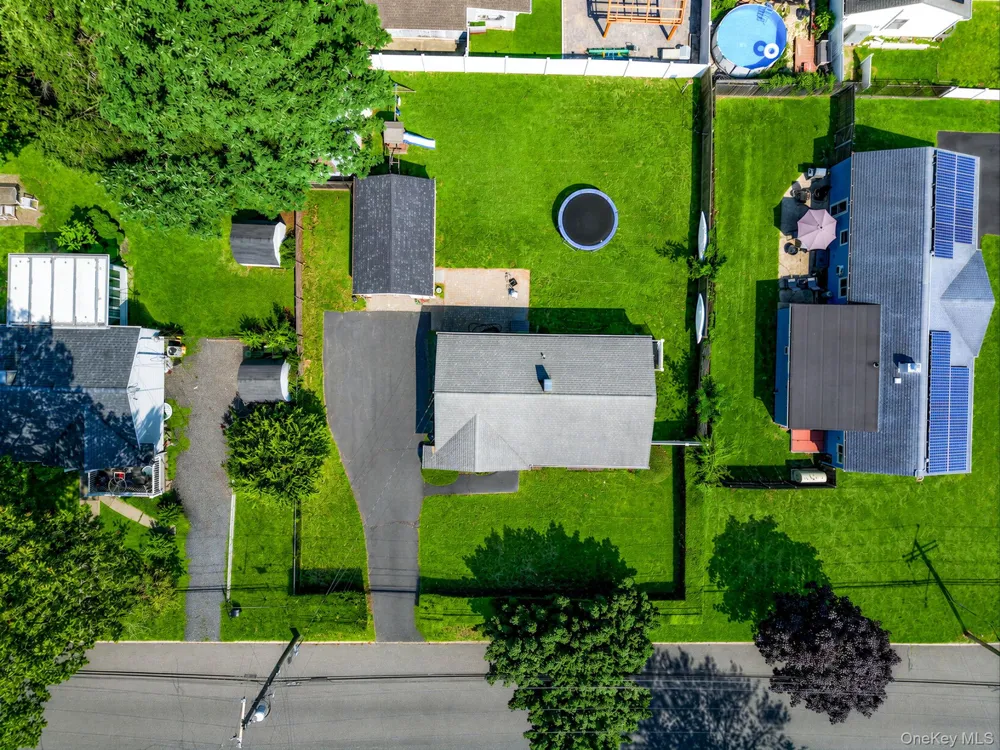2803 Eagle Avenue Medford, NY 11763