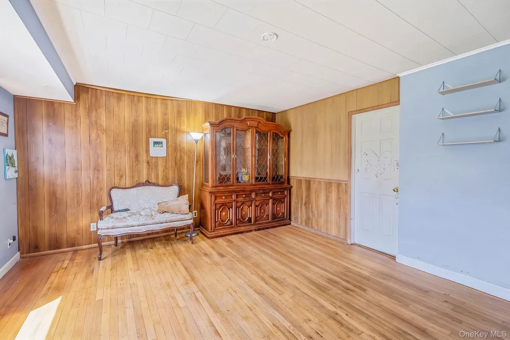 2803 Eagle Avenue Medford, NY 11763