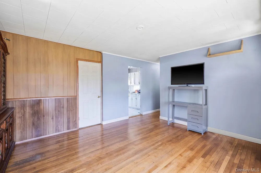 2803 Eagle Avenue Medford, NY 11763