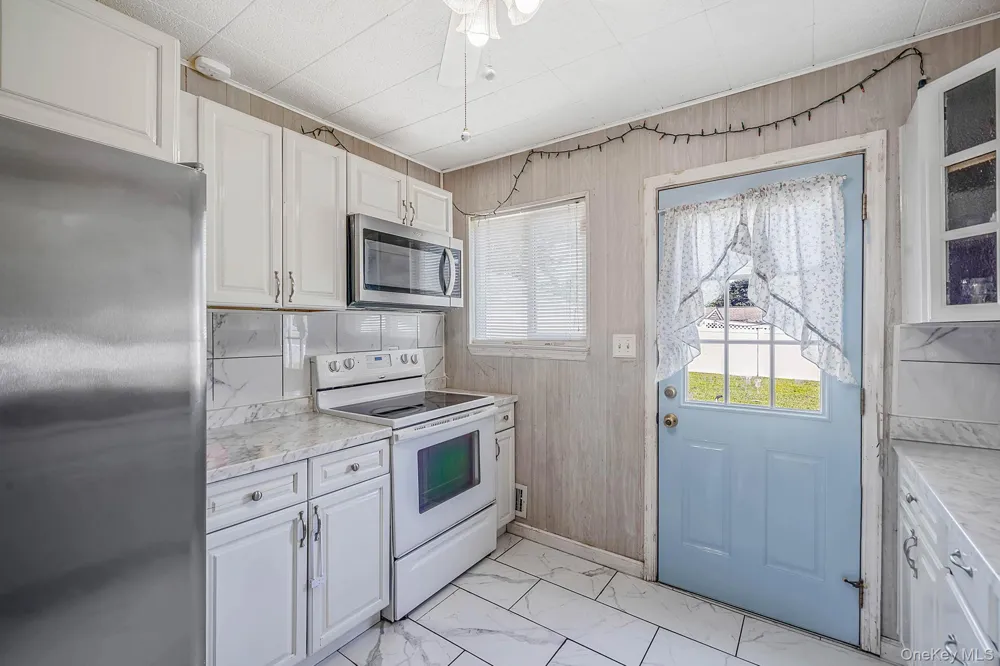 2803 Eagle Avenue Medford, NY 11763