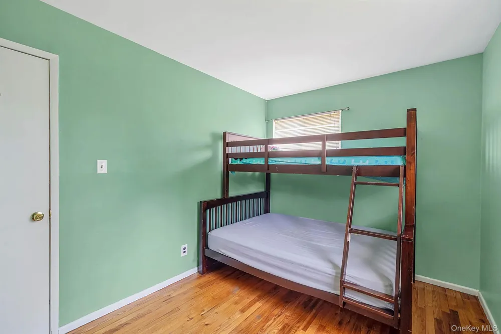 2803 Eagle Avenue Medford, NY 11763
