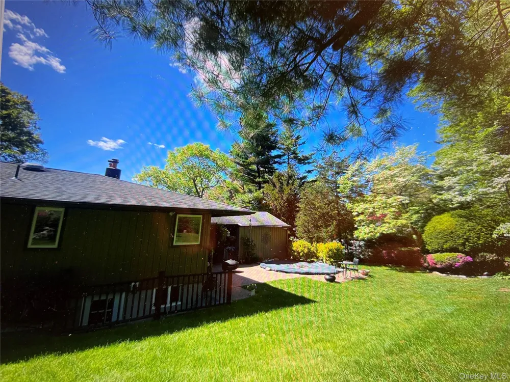 271 Terry Road Smithtown, NY 11787
