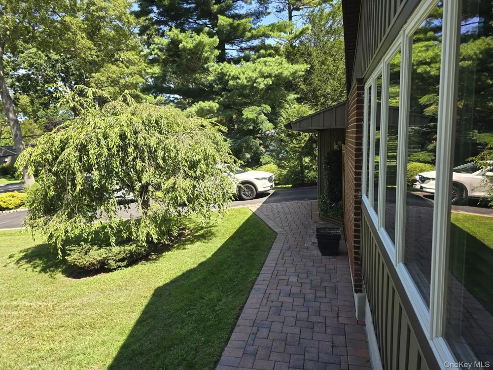 271 Terry Road Smithtown, NY 11787