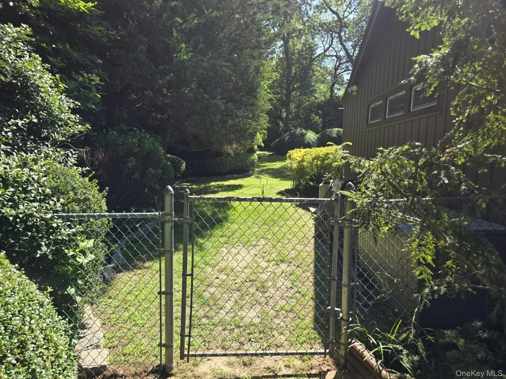 271 Terry Road Smithtown, NY 11787
