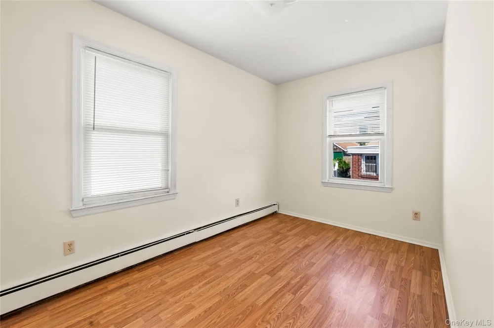 21 Beechwood Avenue Port Washington, NY 11050