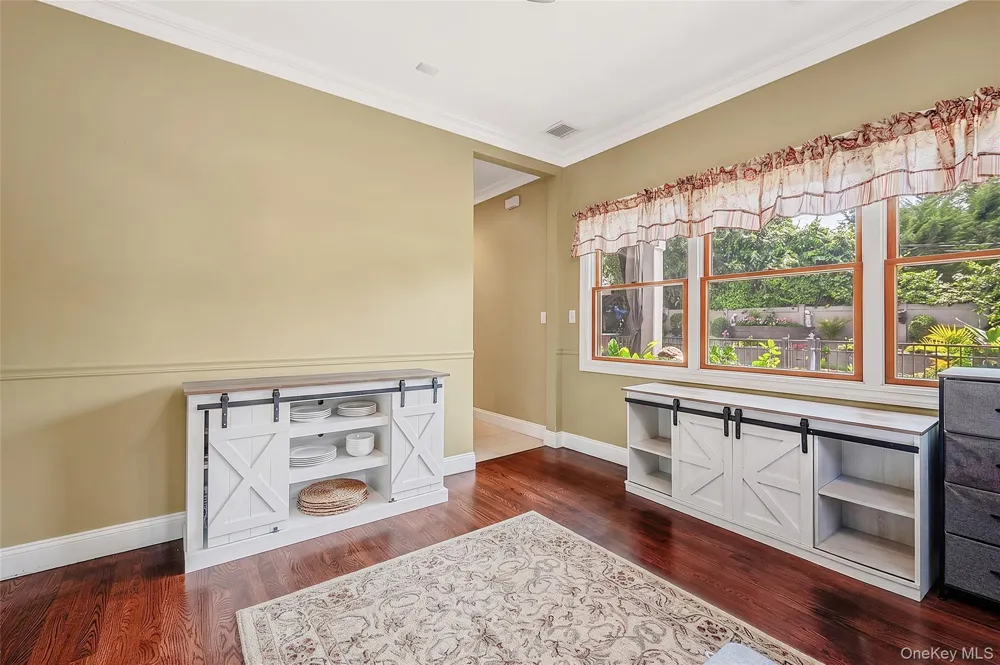 4 Teamster Lane Levittown, NY 11756