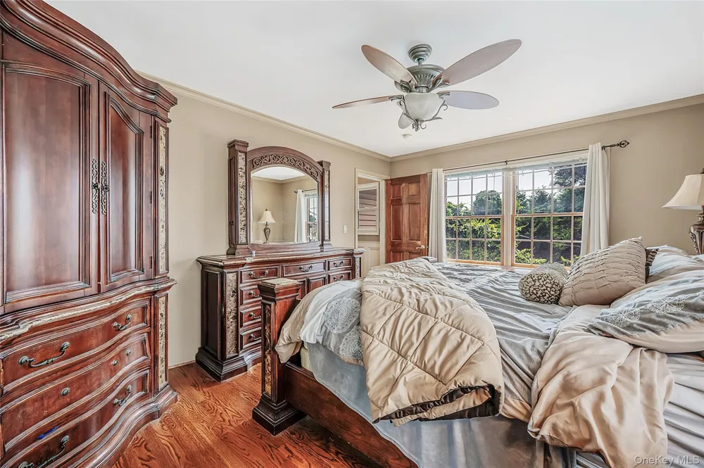 4 Teamster Lane Levittown, NY 11756